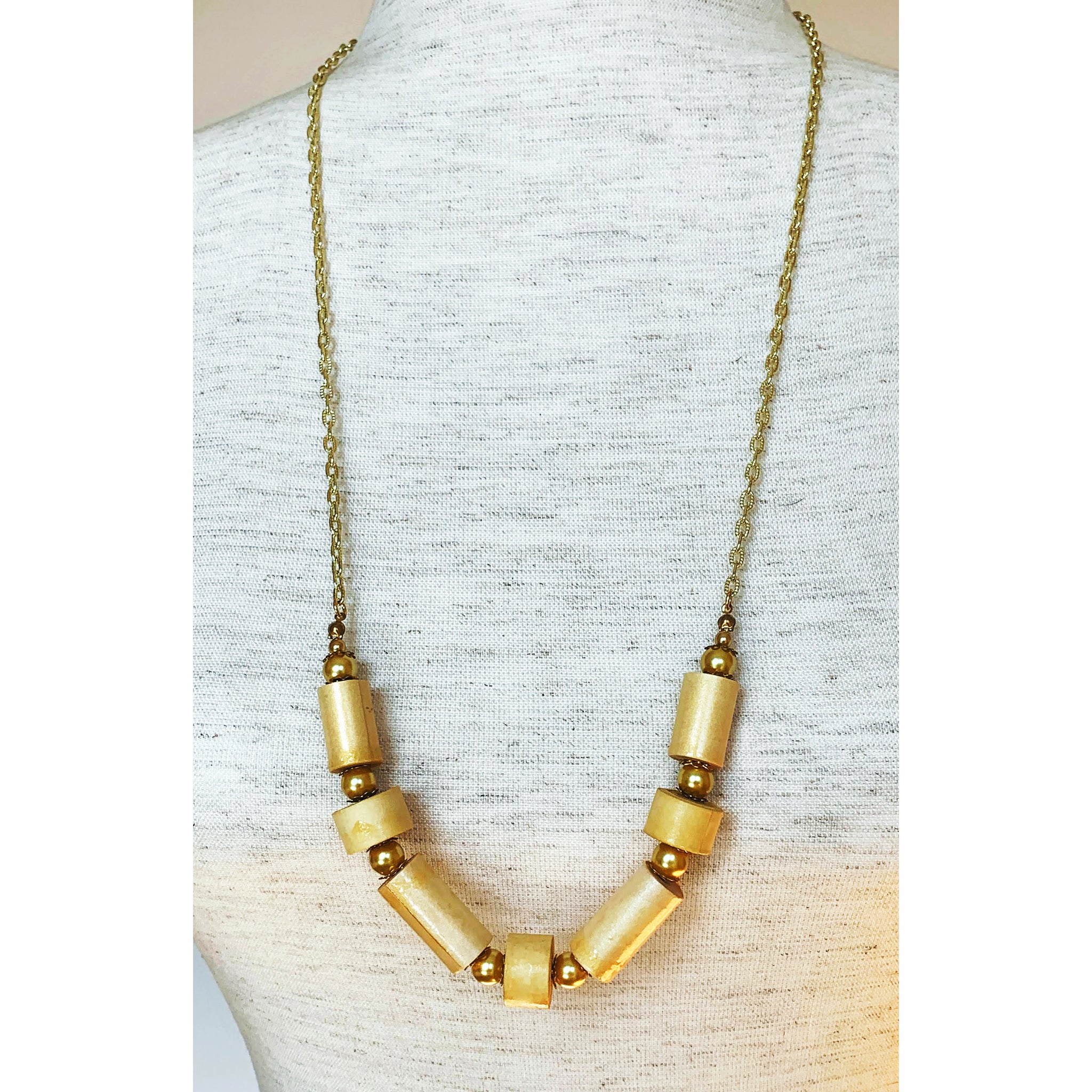 Soft Tones of Beige Necklace - Image 2